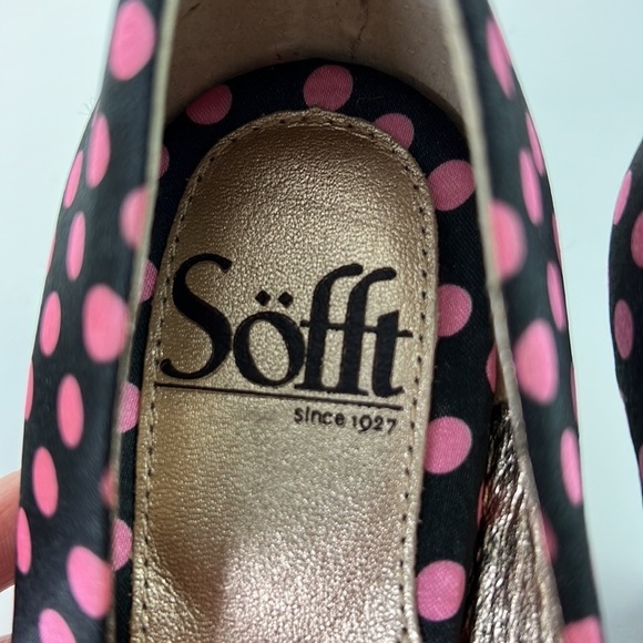 Söfft Black with Pink Polka Dot Retro Heels - Picture 7 of 9